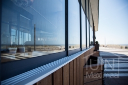 Gumax® Glazen schuifdeur in mat antraciet detailfoto van de onderrail